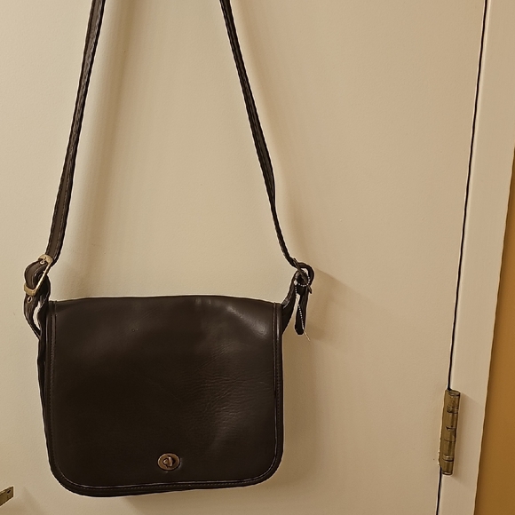 VINTAGE Leather shoulder Bag - Picture 1 of 15